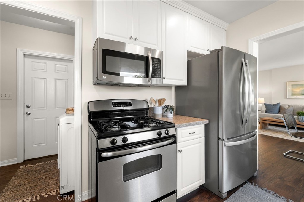 521 Avenue A