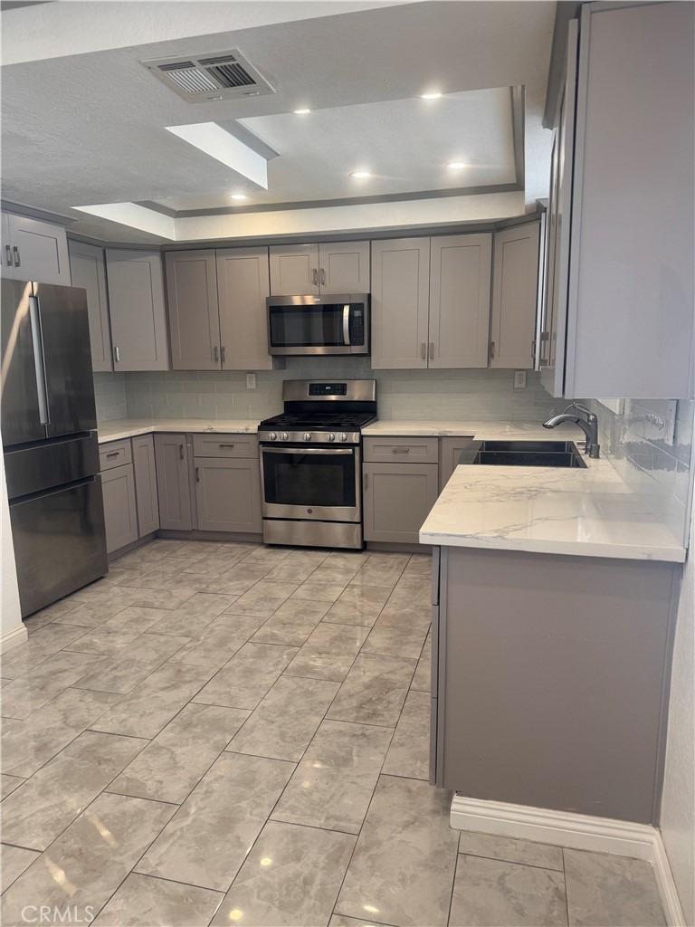 10201 Mason Avenue 113