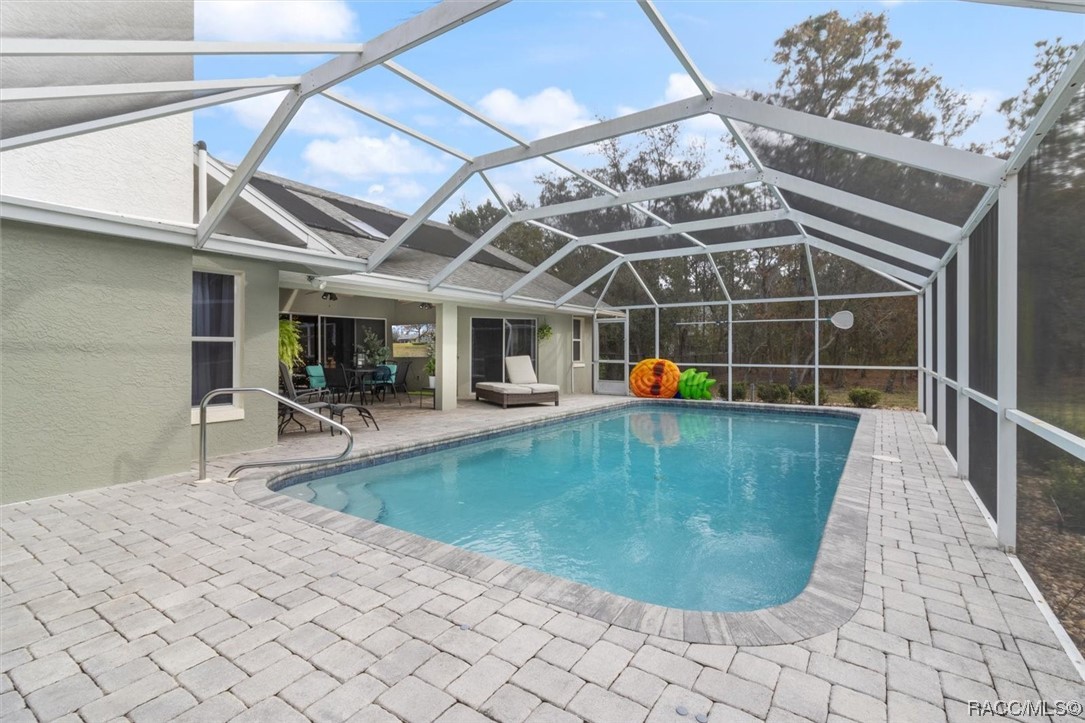 4300 W horseshoe Drive