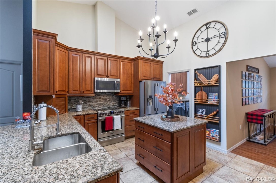 4300 W horseshoe Drive