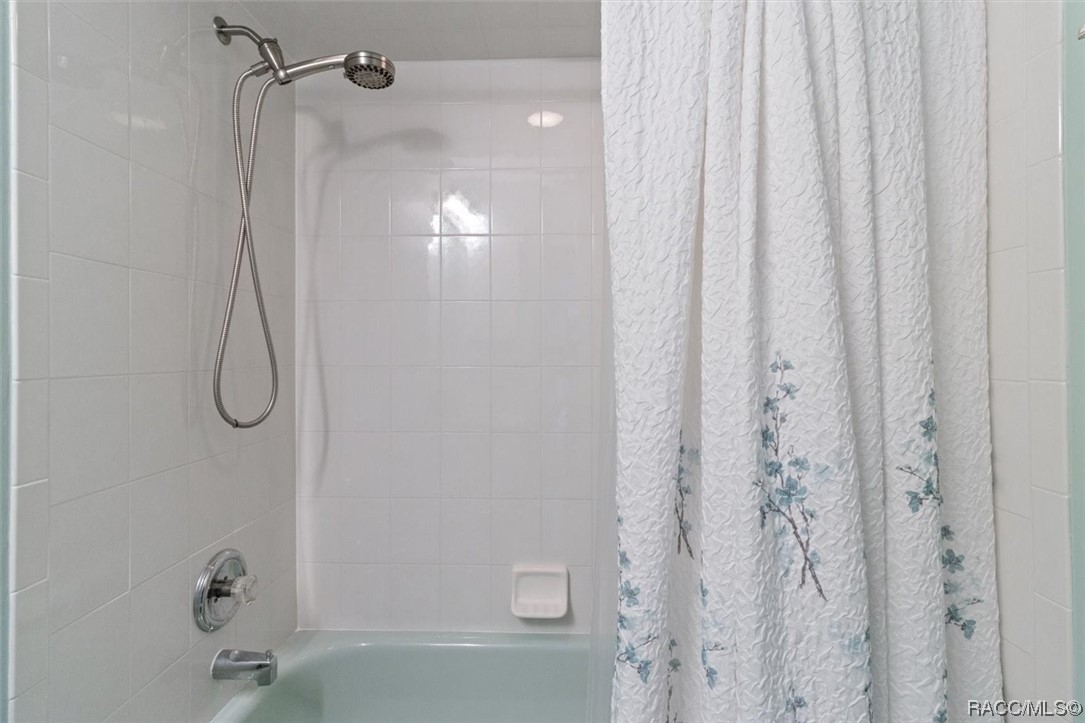 4300 W horseshoe Drive