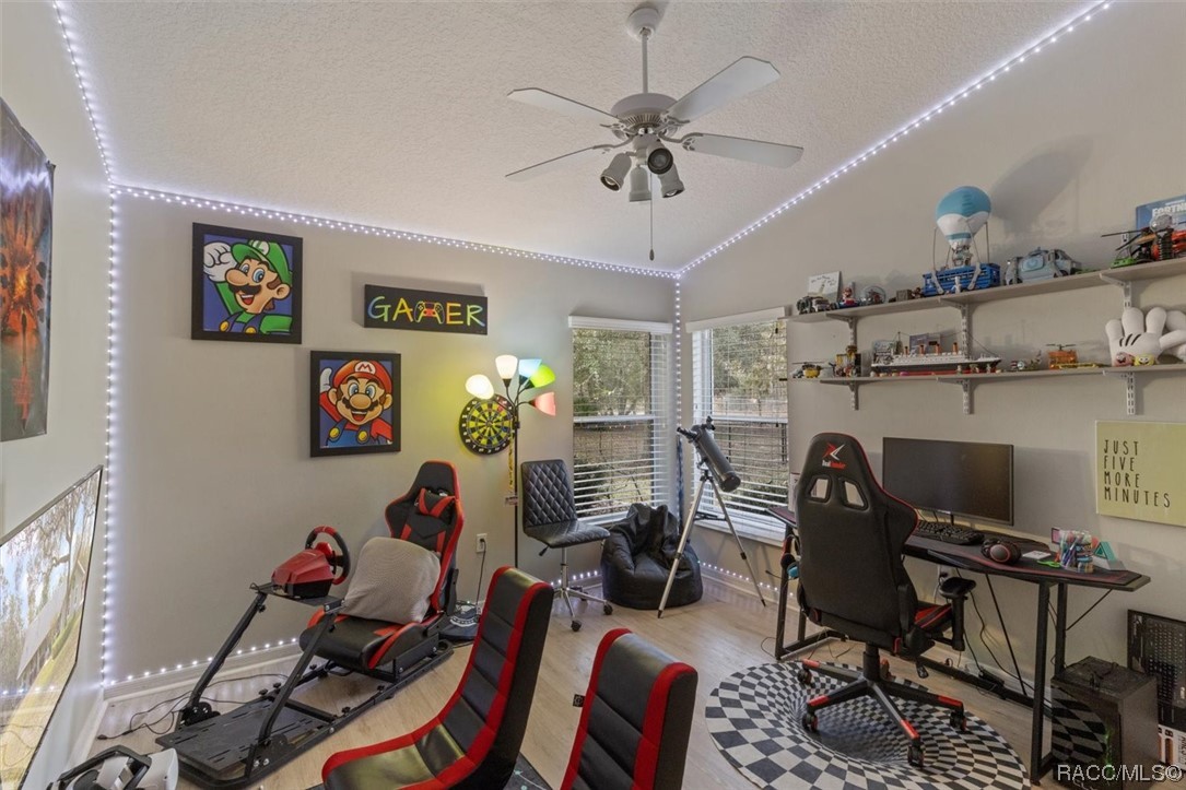 4300 W horseshoe Drive