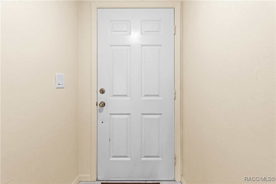 600 E Gilchrist Court 2a