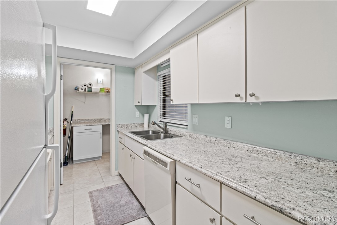 600 E Gilchrist Court 2a