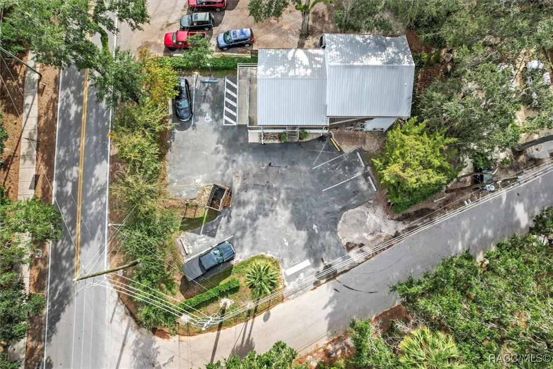 10460 W New York Street