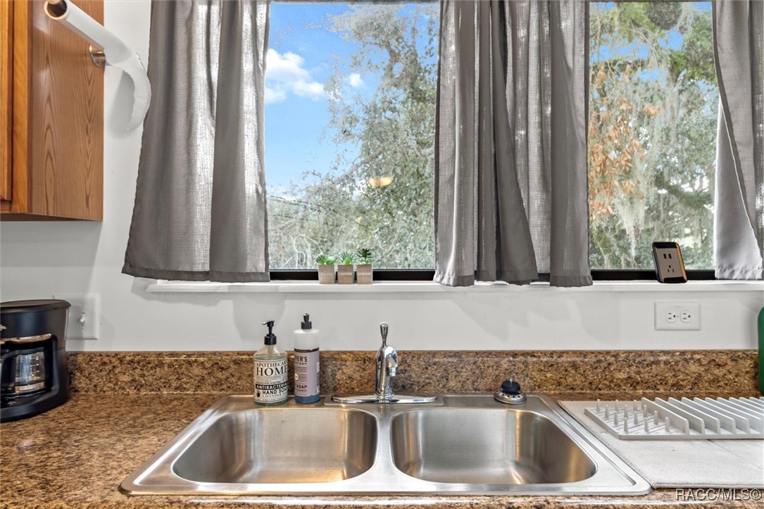 10460 W New York Street