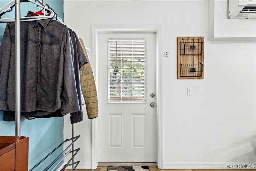 10460 W New York Street