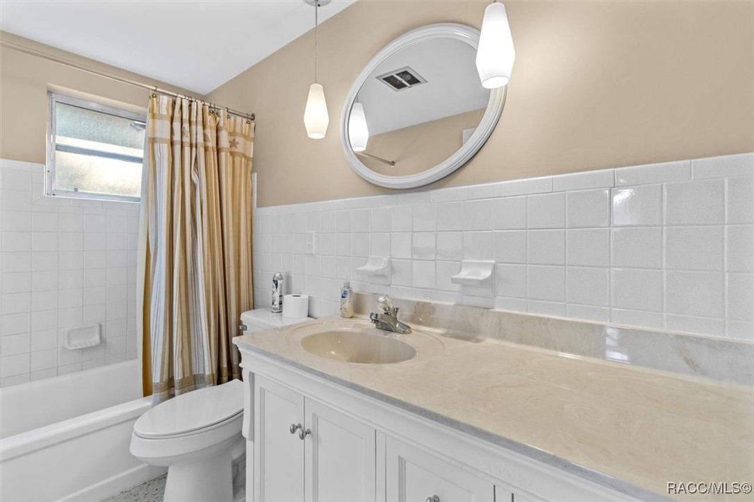 9181 S Mountain Lake Avenue