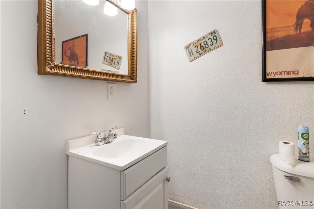 9181 S Mountain Lake Avenue