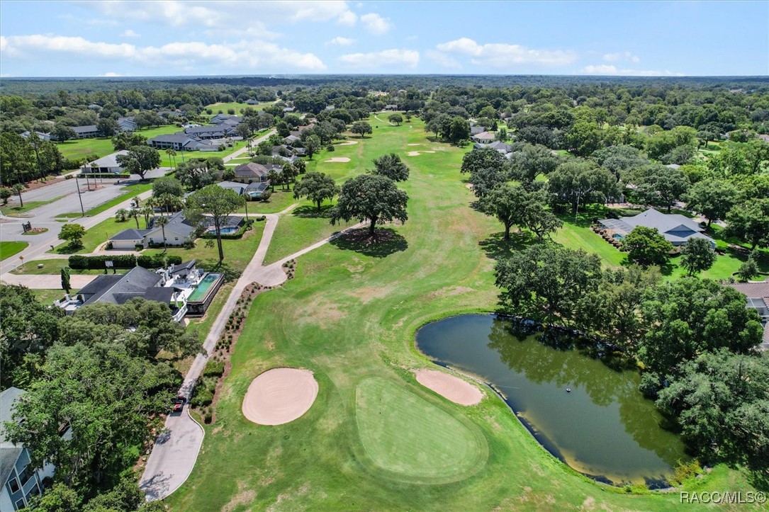 1446 E Saint James Loop