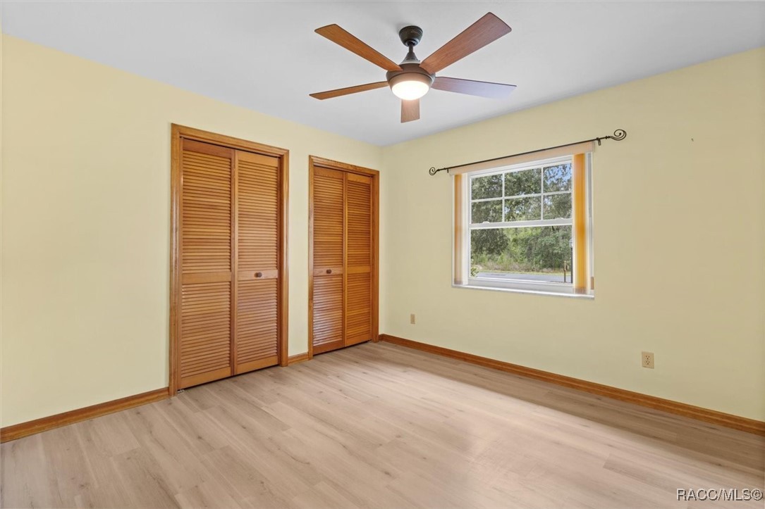 1446 E Saint James Loop