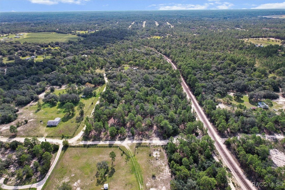 3582 W Carpenter Court