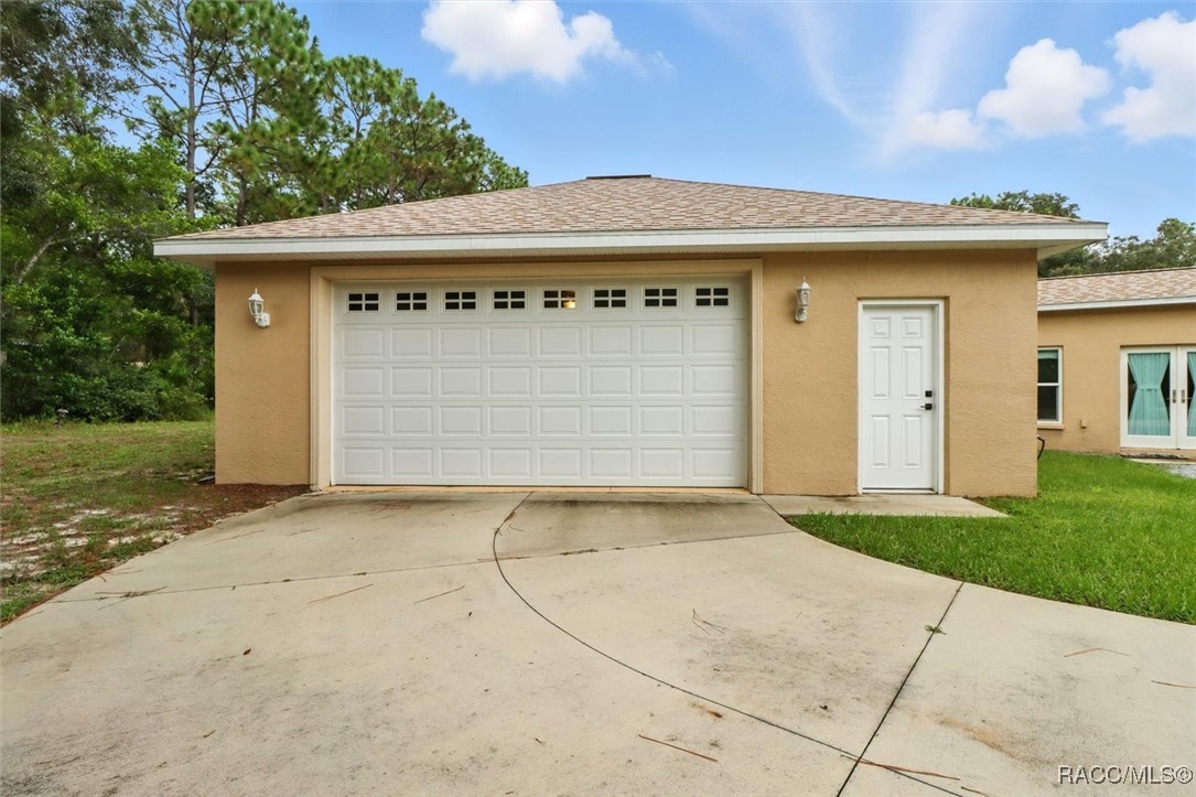 5245 Allamandra Drive