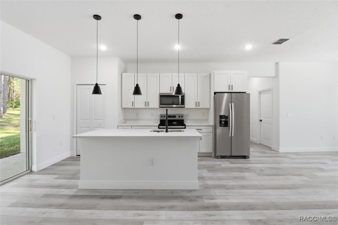 7549 N Santos Drive
