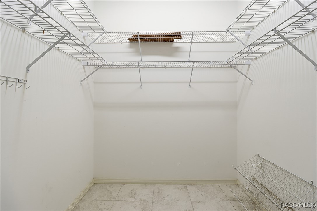 3365 N Bent Tree Point