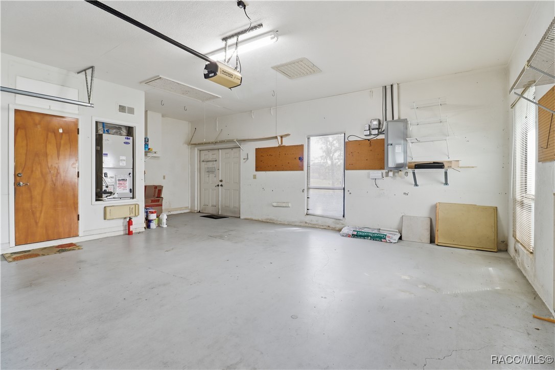 3365 N Bent Tree Point