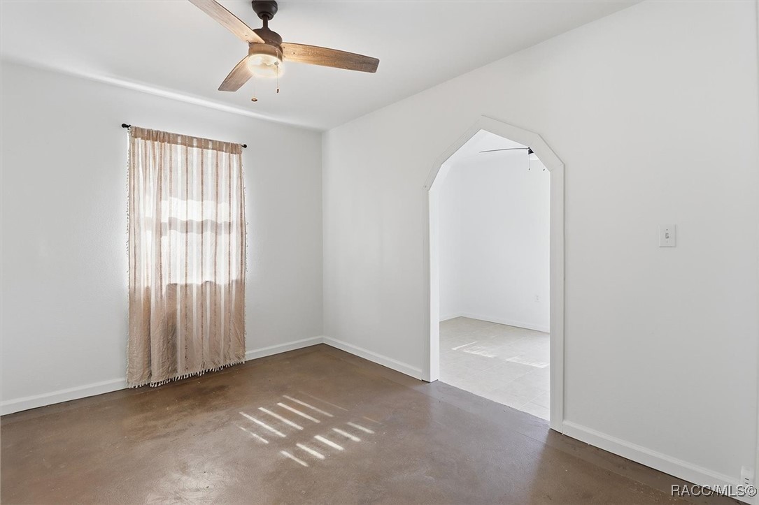 4100 Eagles nest Point