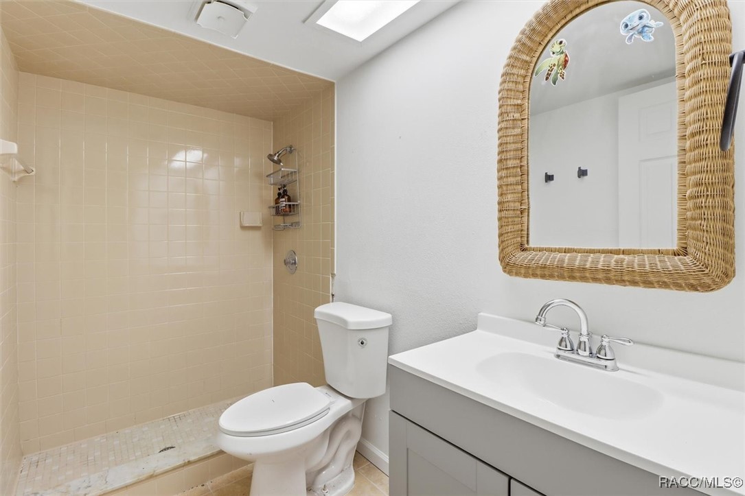 4100 Eagles nest Point