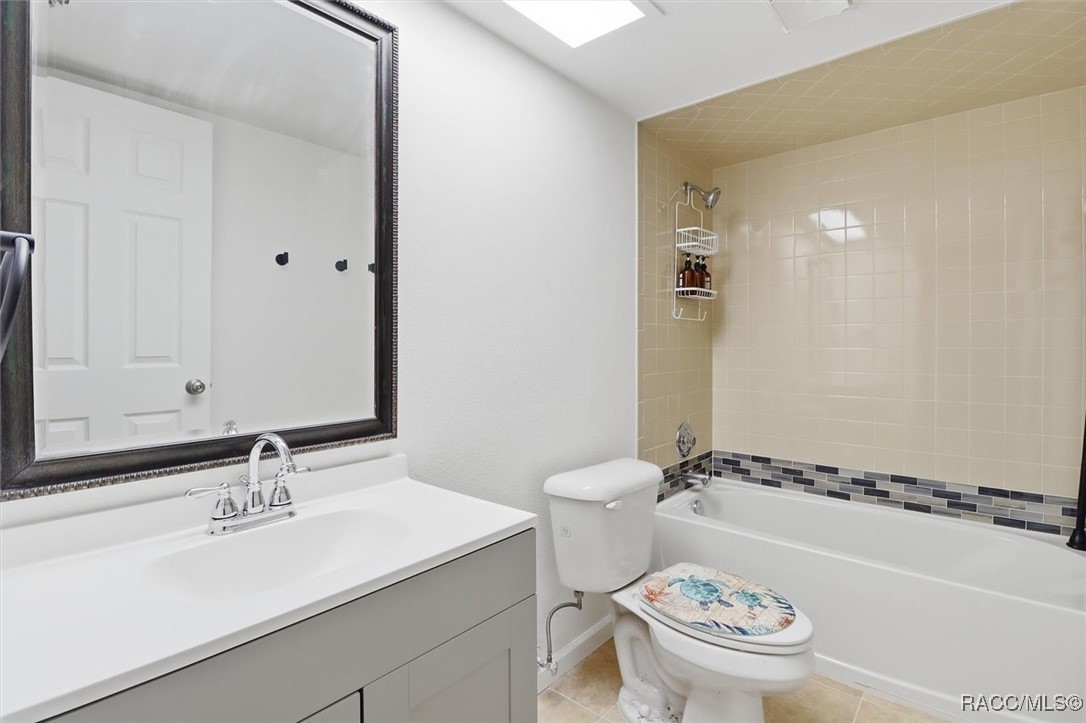 4100 Eagles nest Point