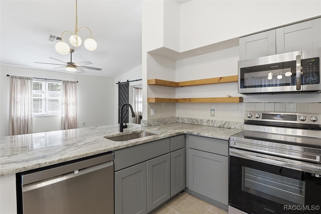 4100 Eagles nest Point