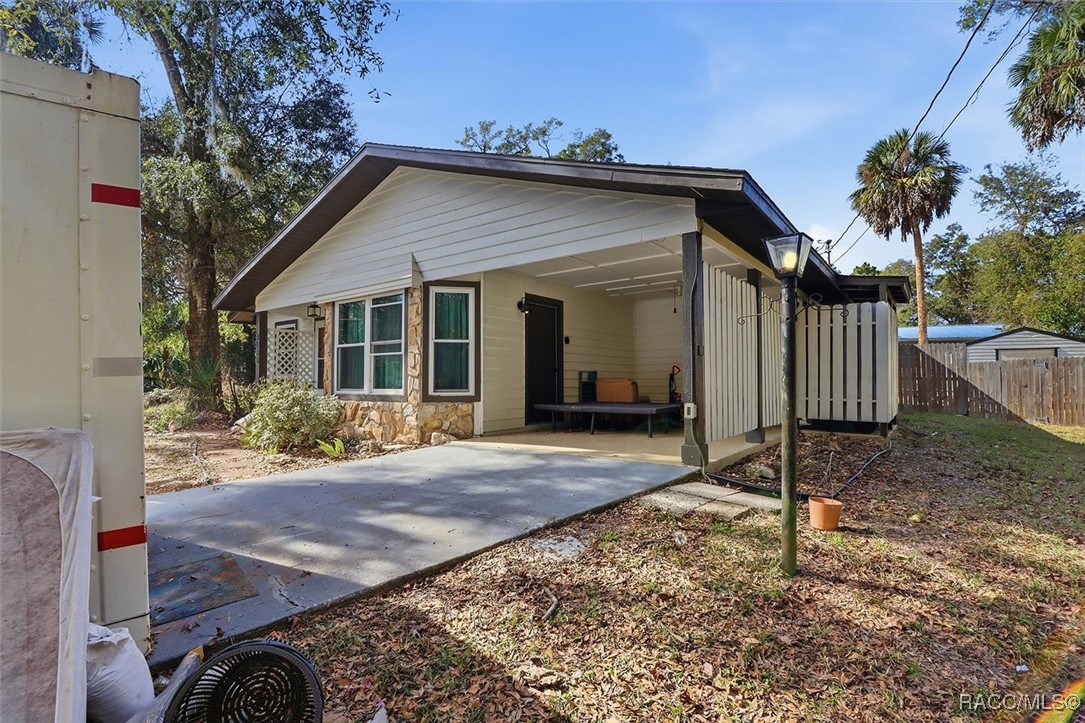 4100 Eagles nest Point