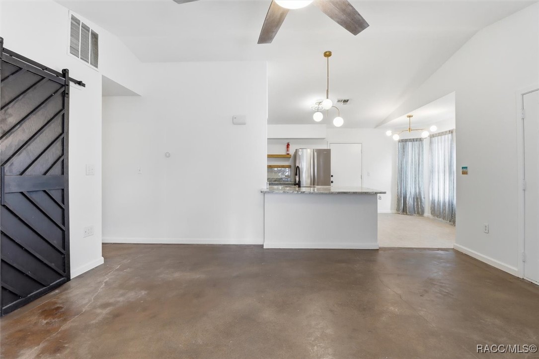 4100 Eagles nest Point