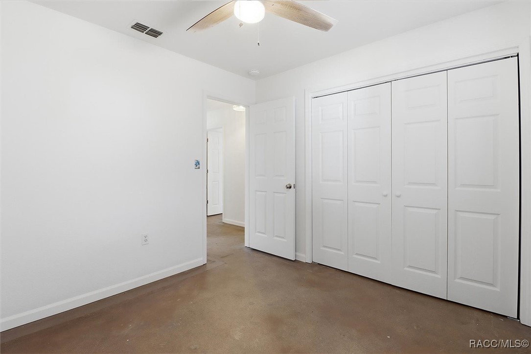 4100 Eagles nest Point