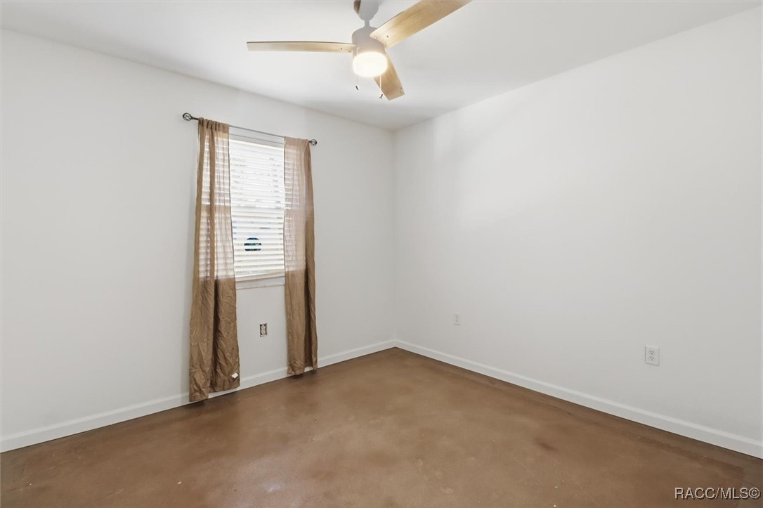 4100 Eagles nest Point