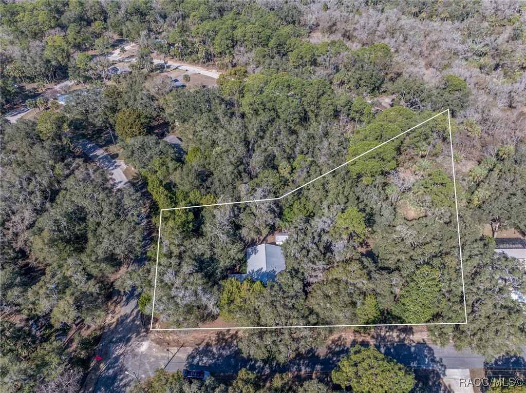 5911 N Brookgreen Drive