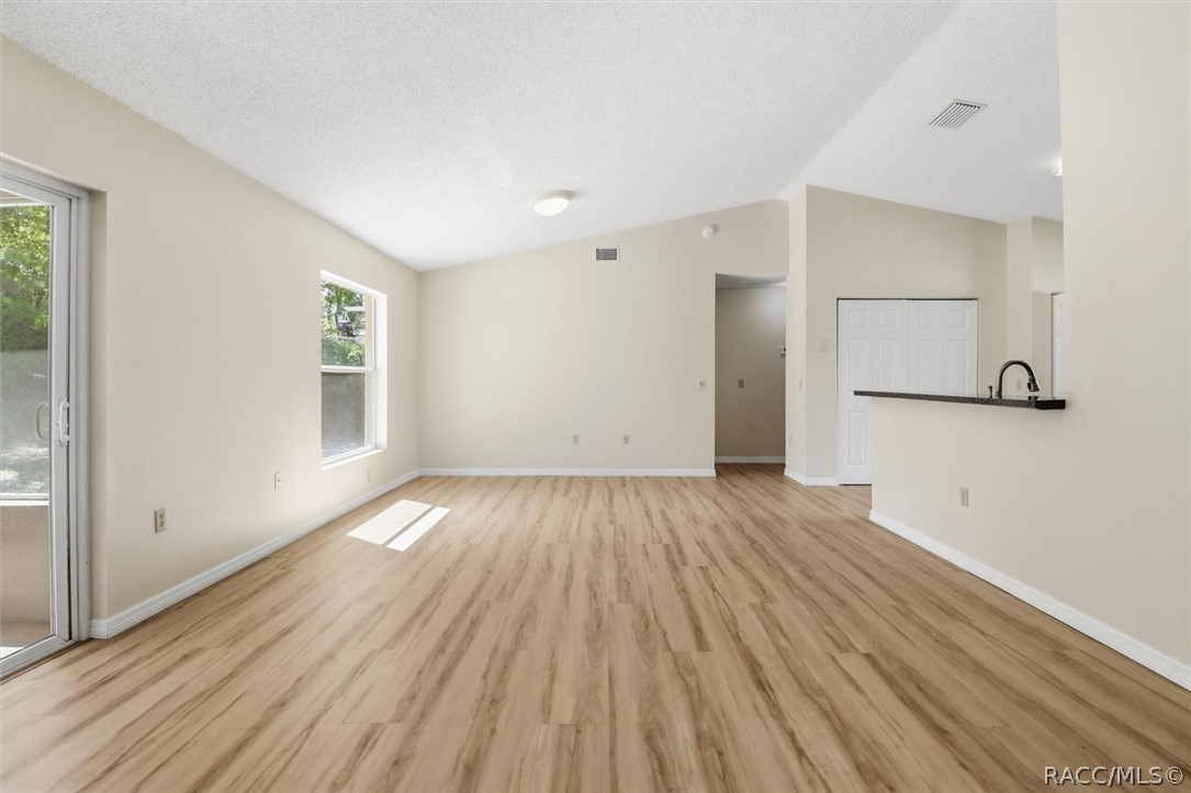 966 W Starjasmine Place