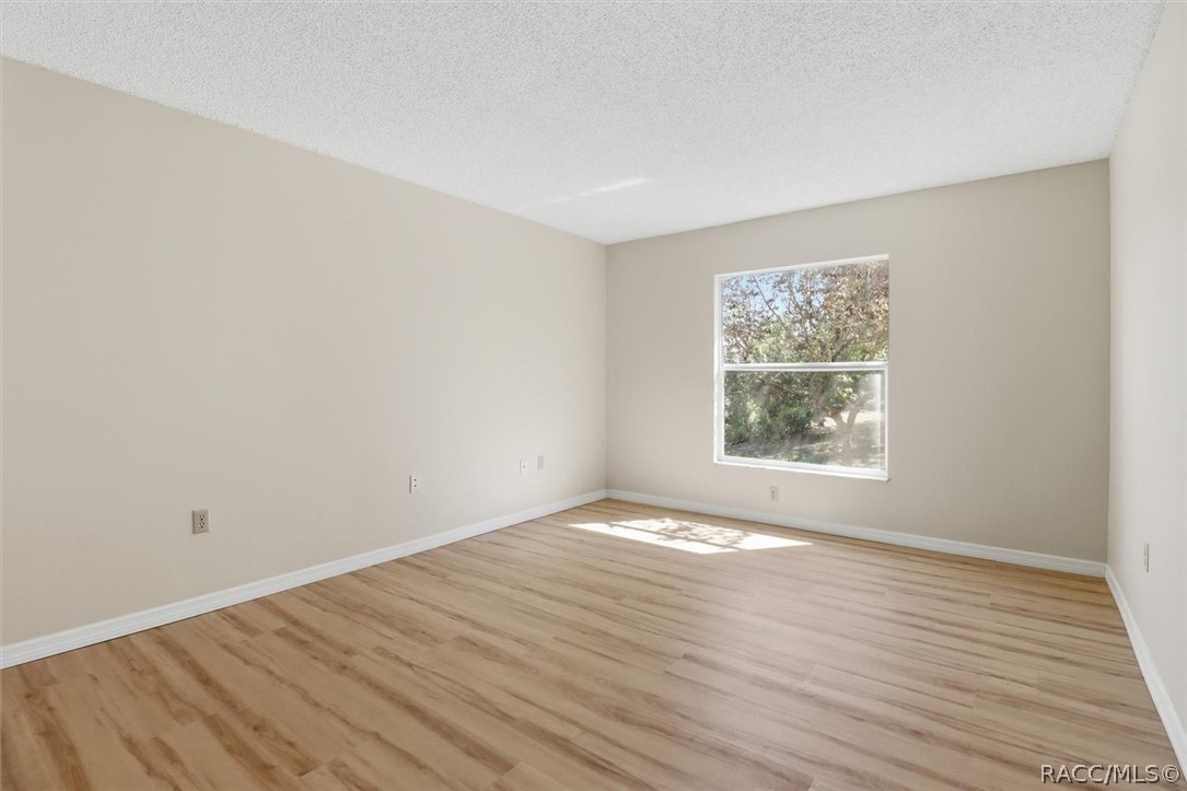 966 W Starjasmine Place