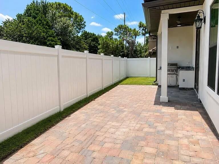 4696 Amhurst Circle
