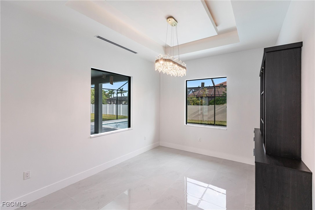 2806 SW 44th TER