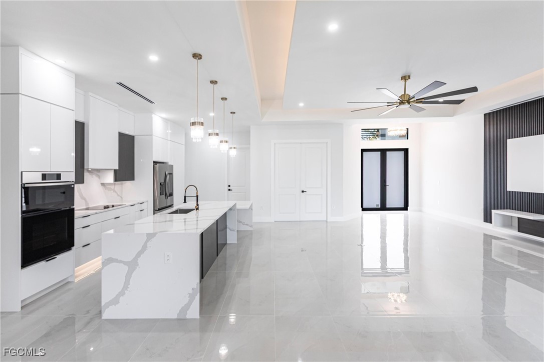 2806 SW 44th TER