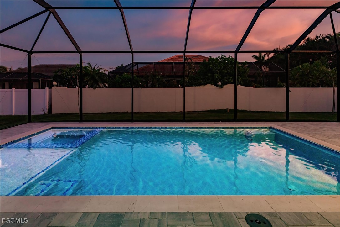 2806 SW 44th TER