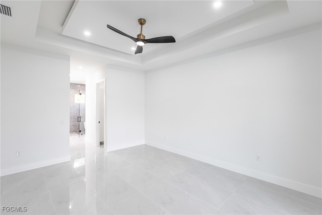 2806 SW 44th TER