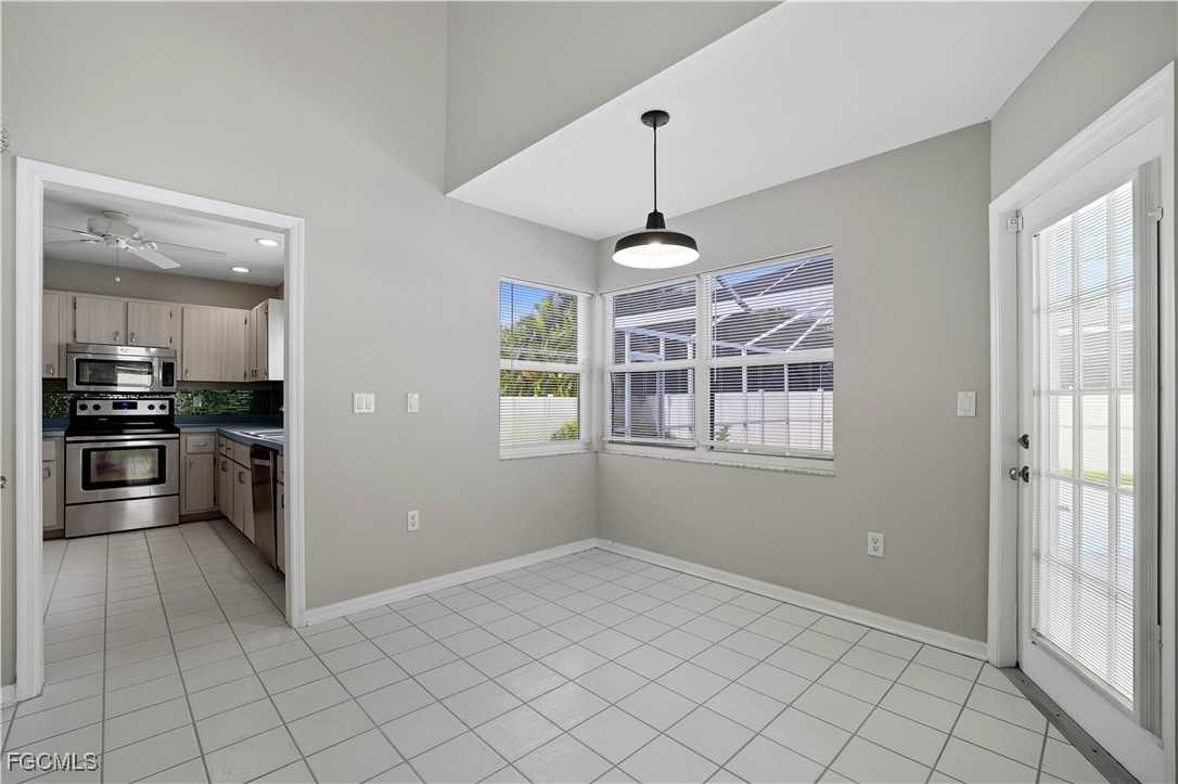 5310 SW 25th CT