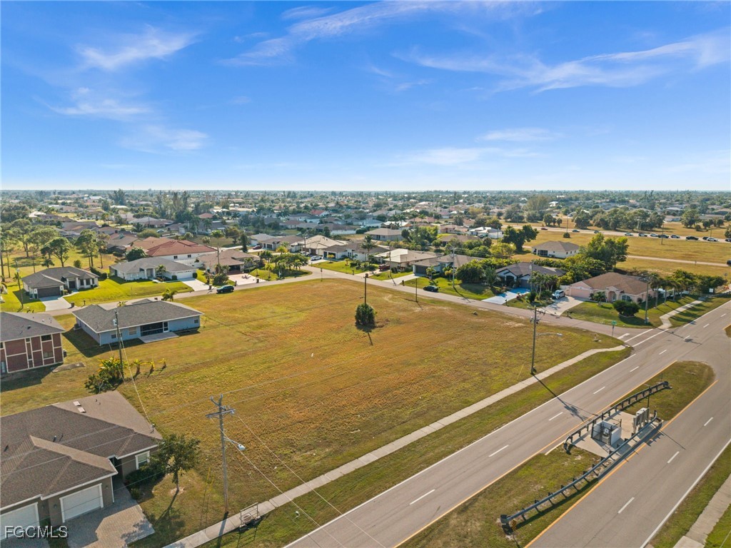 1418 SW Trafalgar PKWY