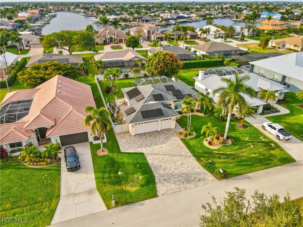 5711 Rose Garden RD