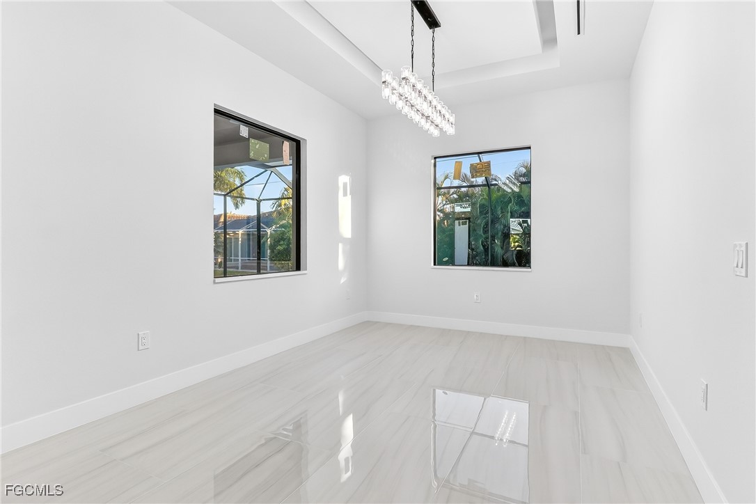1824 SW 49th TER