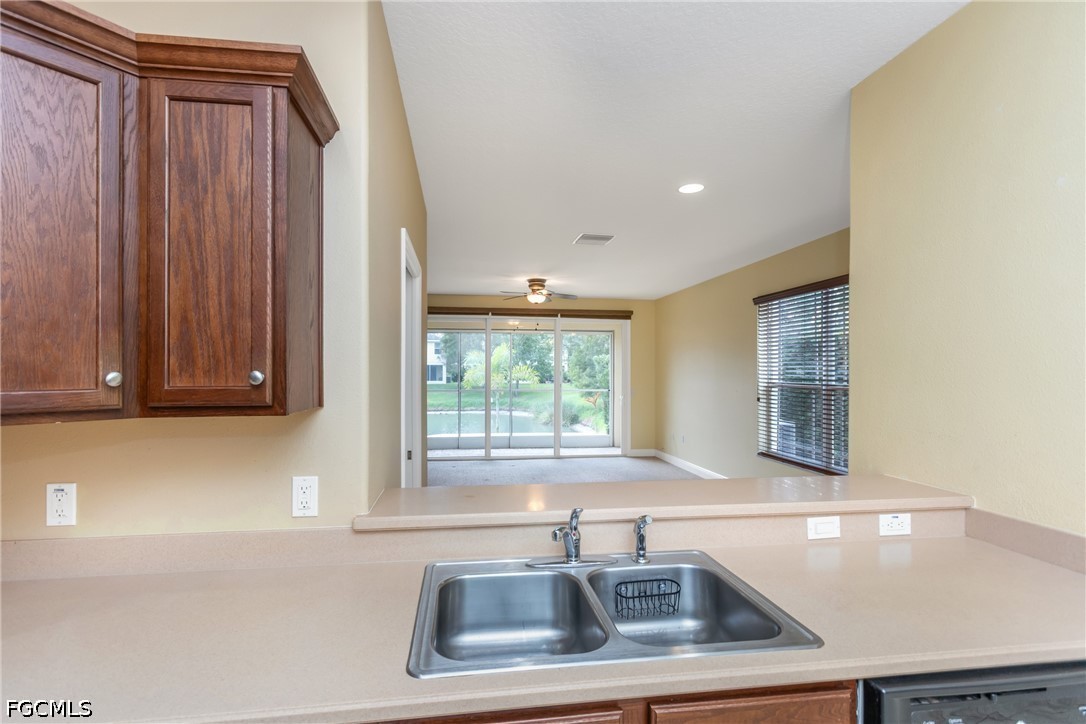 368 Harbor Ridge DR