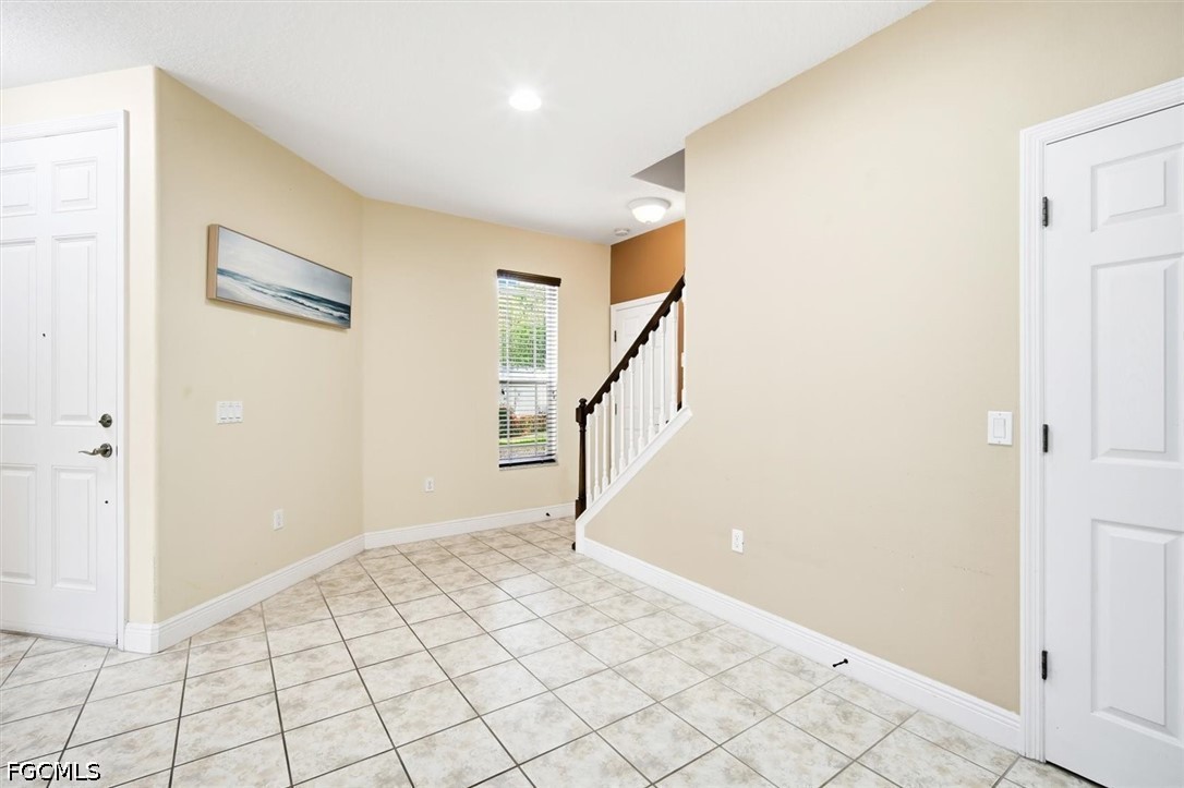 368 Harbor Ridge DR