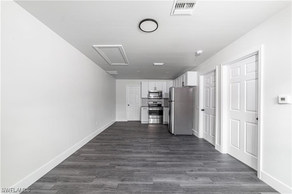 25-27 Cypress ST 25,27