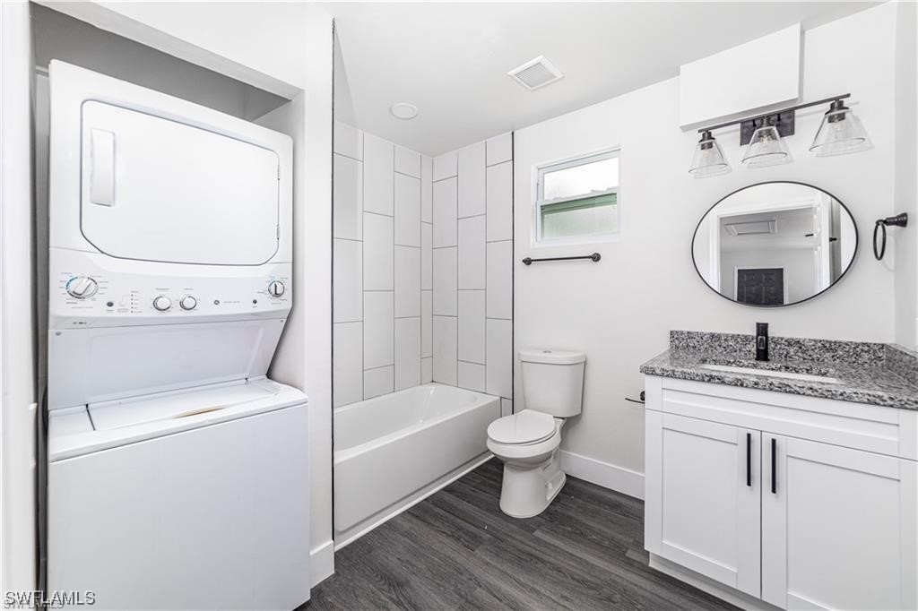 25-27 Cypress ST 25,27