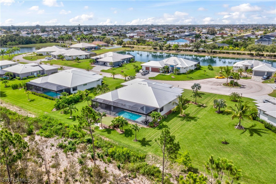 3813 Kismet Lakes LN