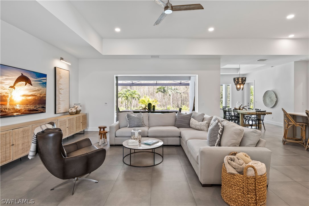 3813 Kismet Lakes LN