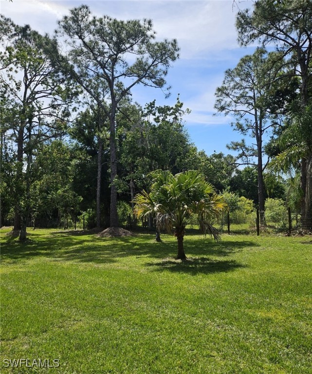 5741 Neal RD