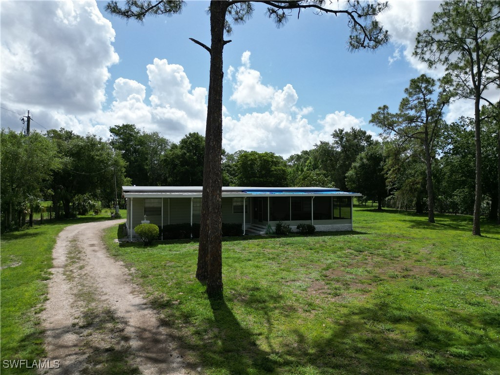 5741 Neal RD