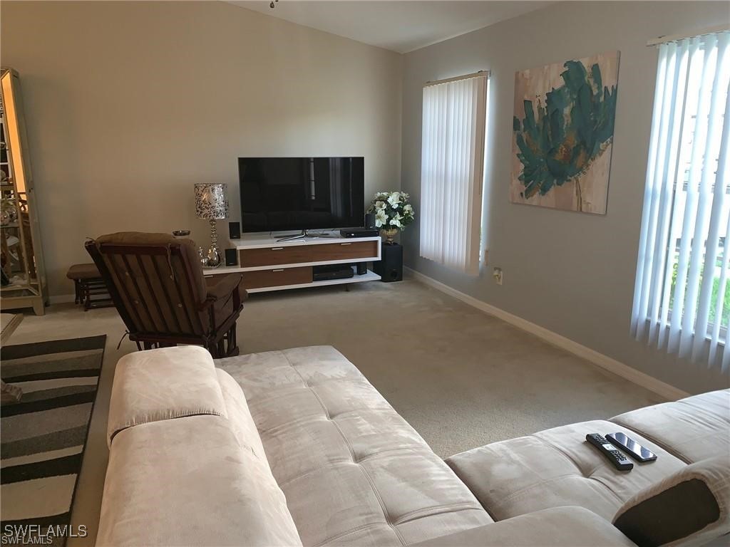 2700 SW 15th AVE