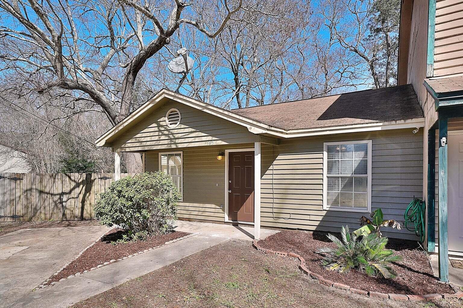 145 NW Mississippi Avenue